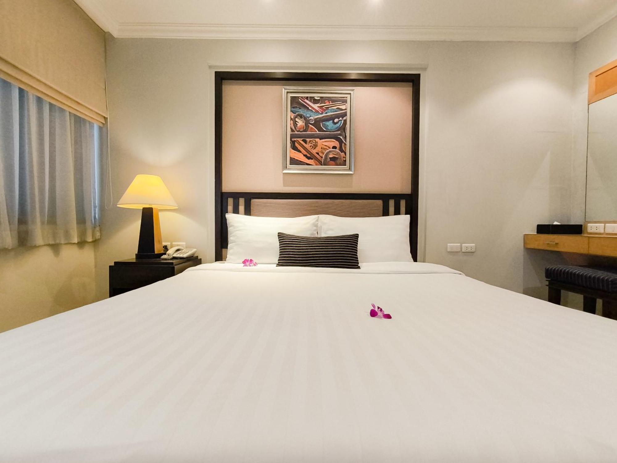 The Key Bangkok Hotel Exterior foto